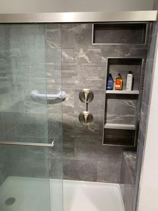 Private Pool At Hidden Gem Ready For Your Family:) Holiday home Kissimmee